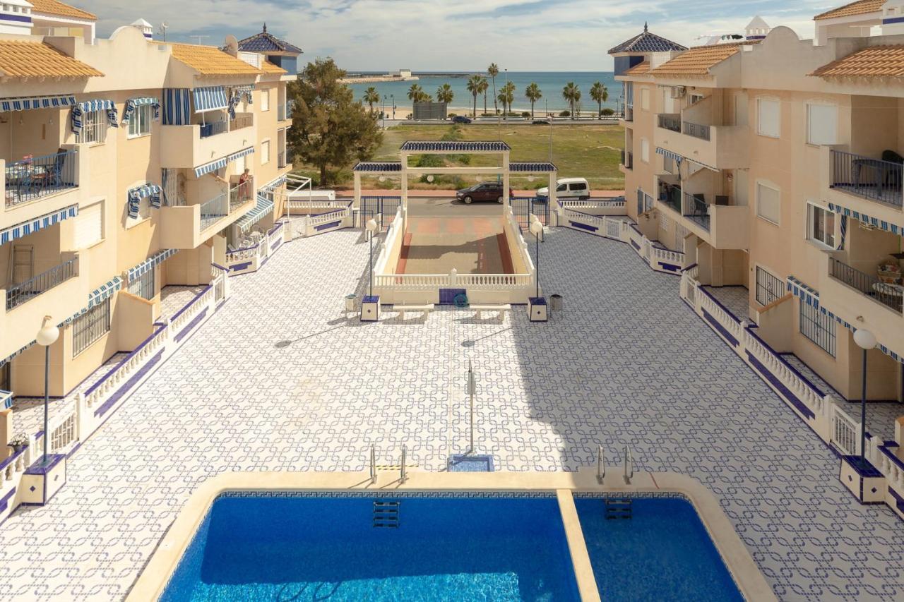 Raxi Apartment Torrevieja Exterior photo