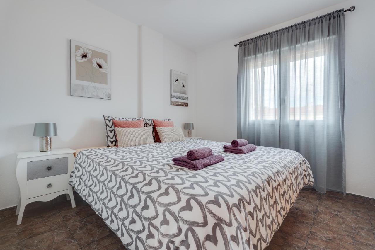 Raxi Apartment Torrevieja Exterior photo